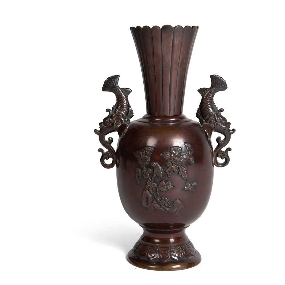 JAPANESE BRONZE BALUSTER VASE MEIJI