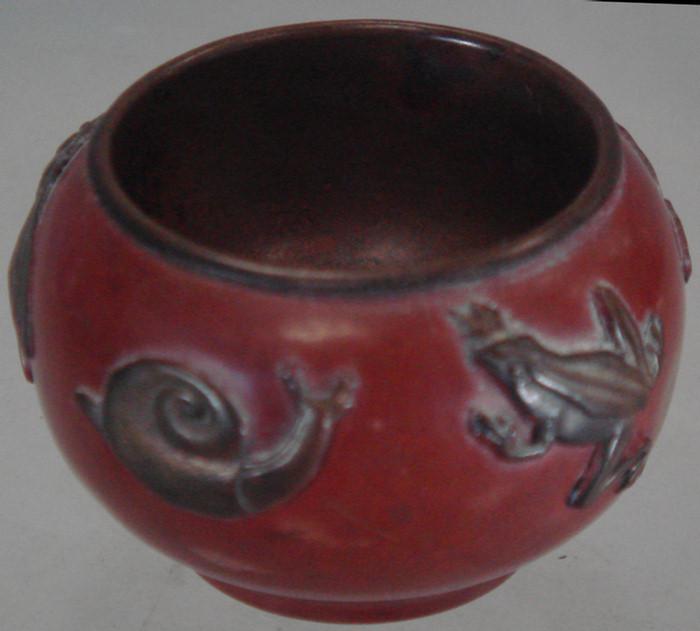 Japanese bronze bowl with applied