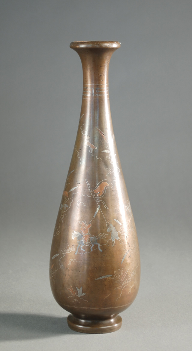JAPANESE BRONZE BUD VASE with