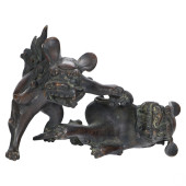 JAPANESE BRONZE FIGHTING FOO D