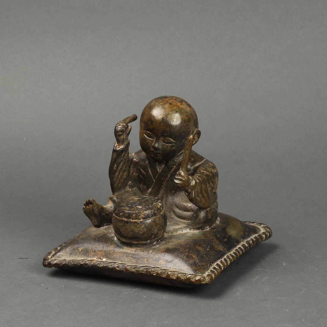 JAPANESE BRONZE FIGURE OF A BOY