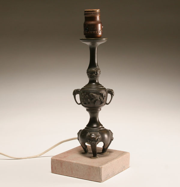 Japanese bronze lamp with avian