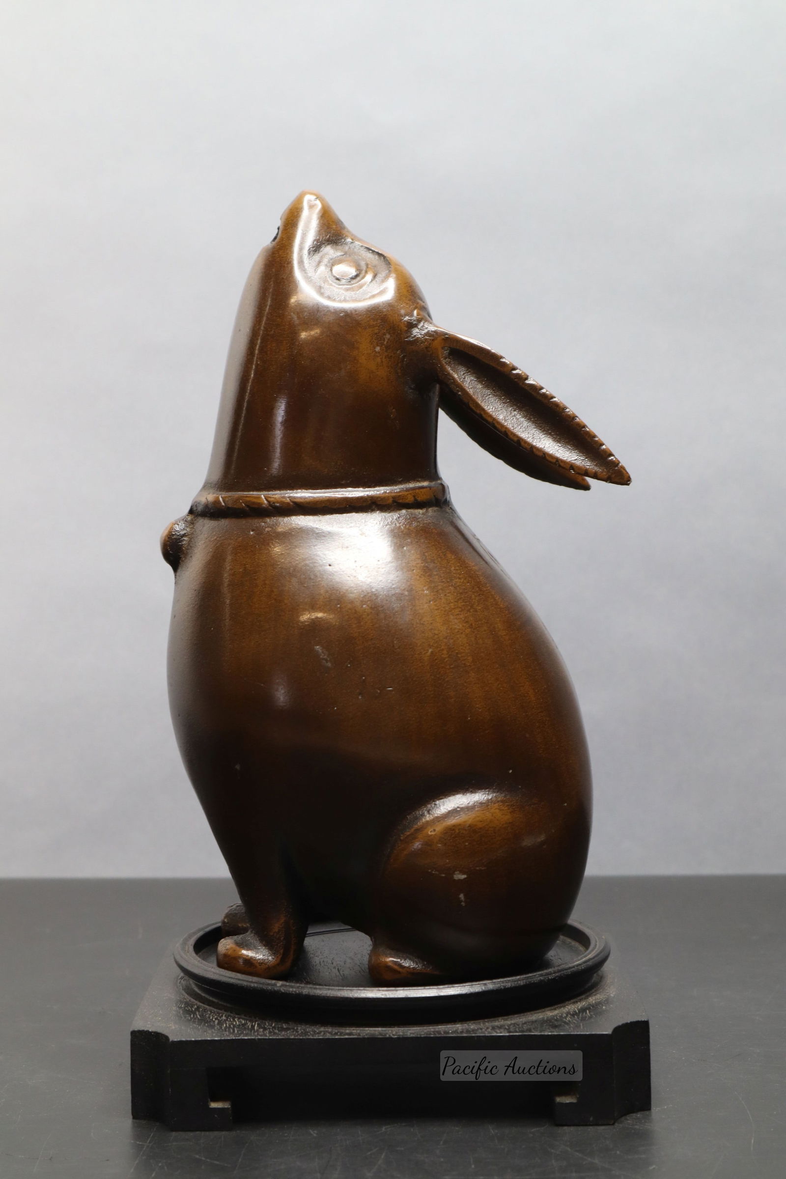 JAPANESE BRONZE MOON GAZING RABBIT,