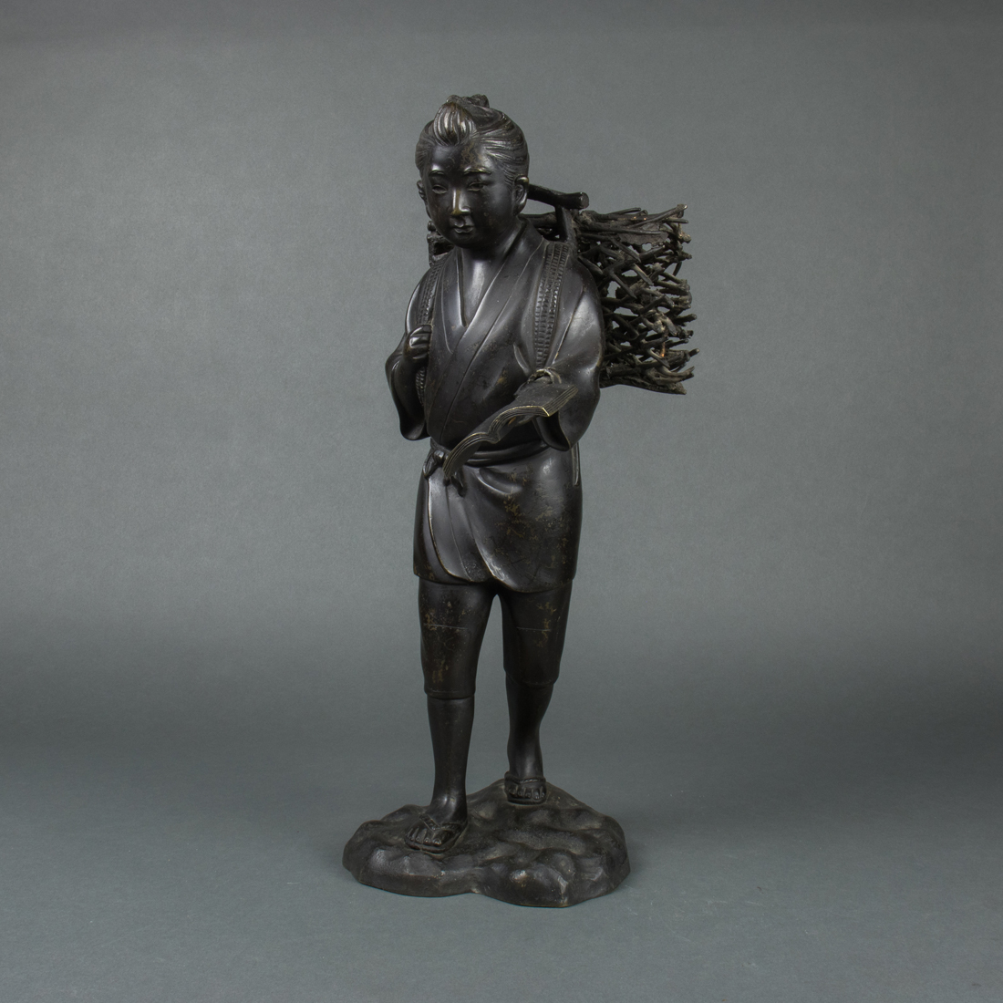 JAPANESE BRONZE OKIMONO FIGURE OF A