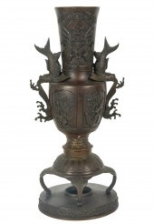 JAPANESE BRONZE USABATA VASEJa