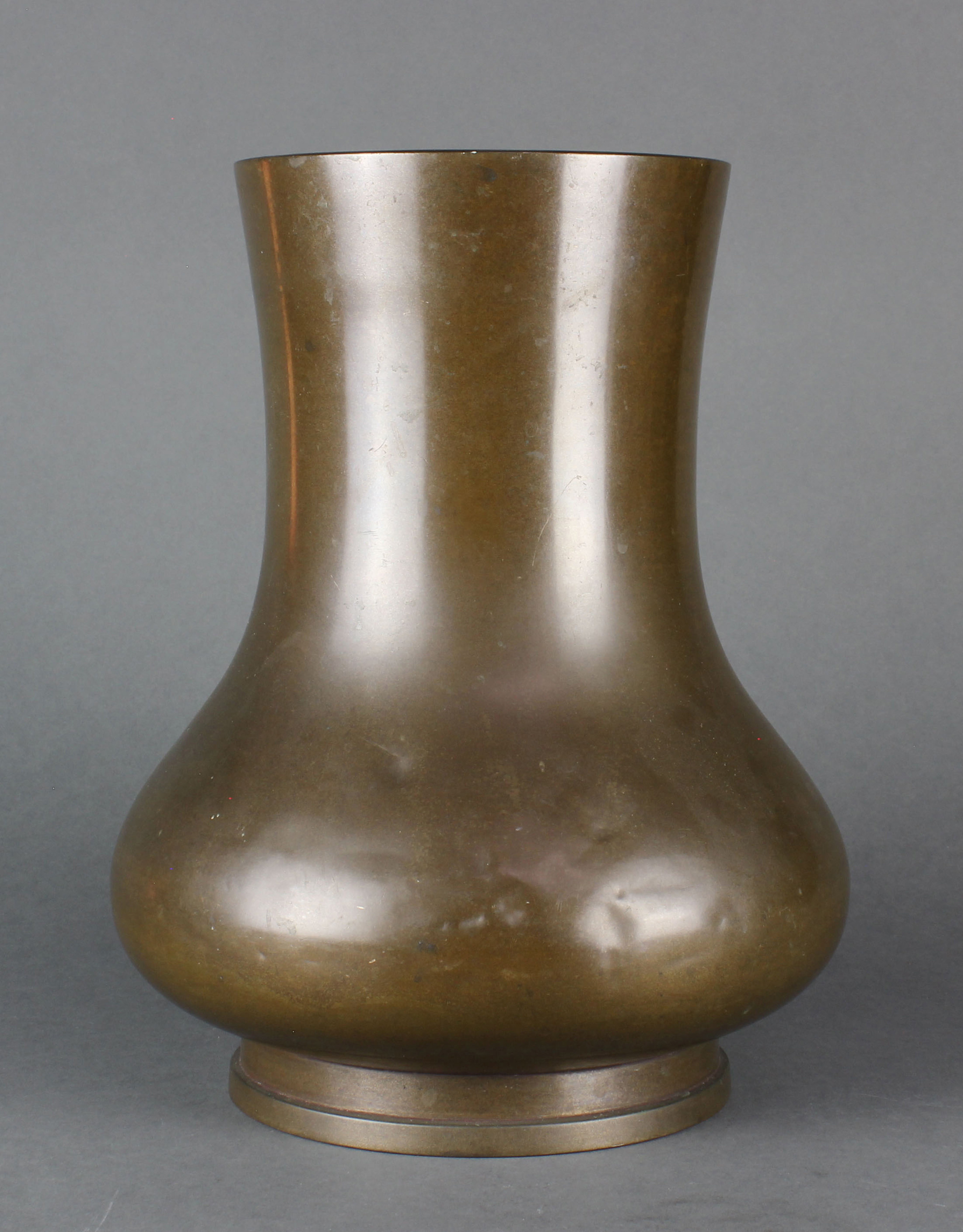 JAPANESE BRONZE VASE Japanese