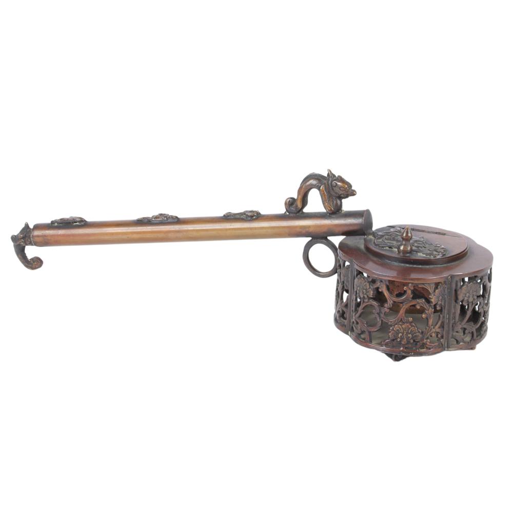 JAPANESE BRONZE YATATE INK POT WITH