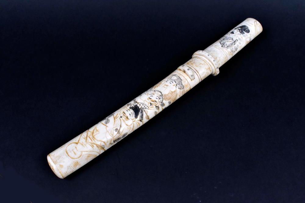JAPANESE CARVED BONE DAGGERThe