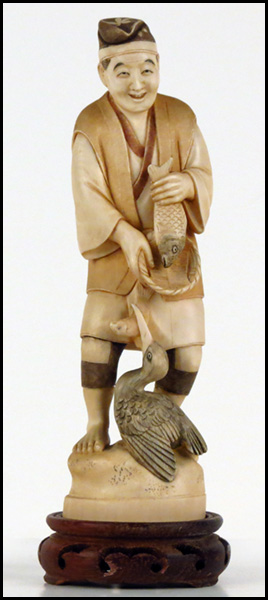 JAPANESE CARVED IVORY FIGURE OF A