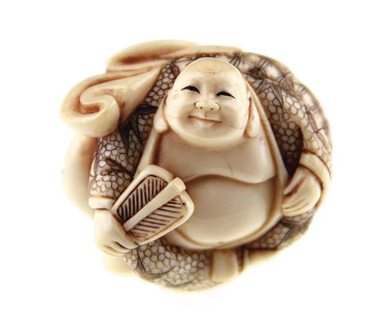Japanese carved ivory netsuke Meiji