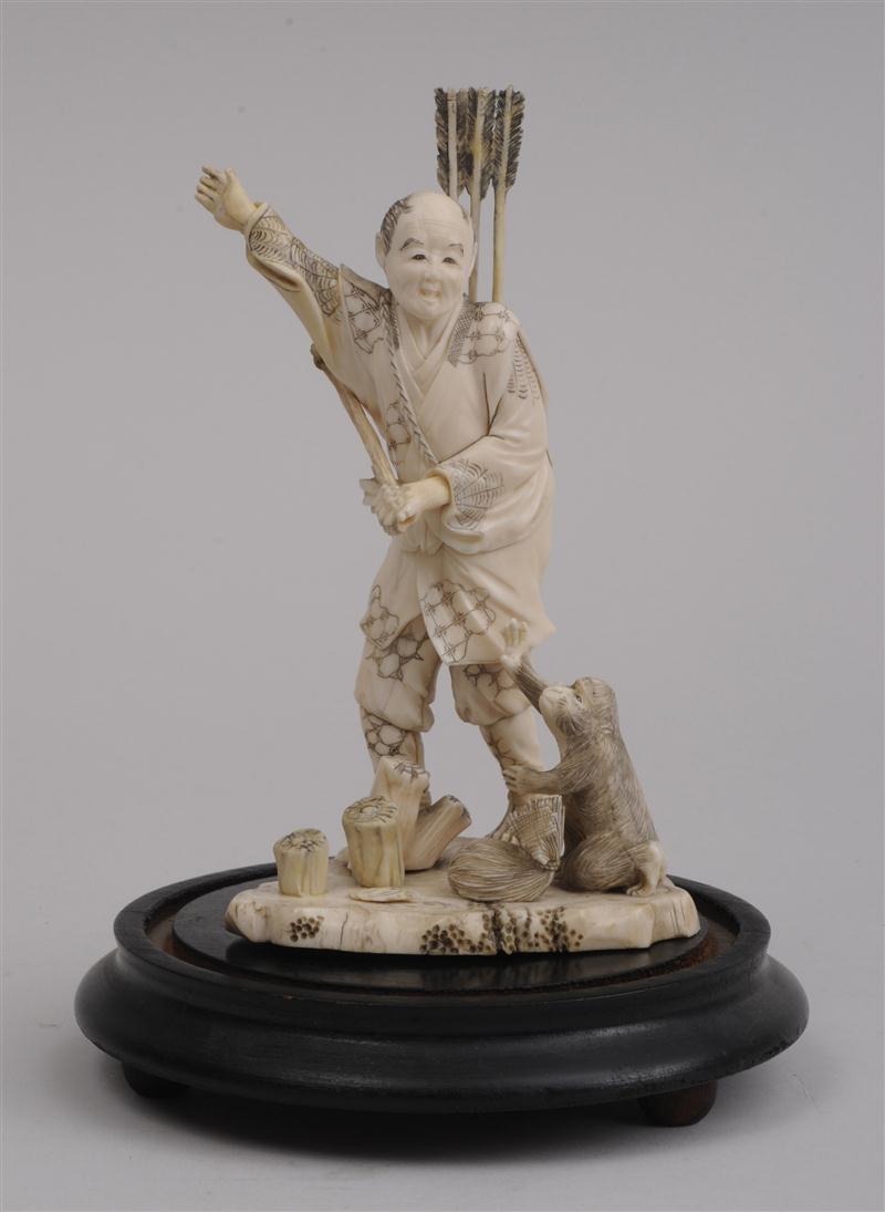 JAPANESE CARVED IVORY OKIMONO