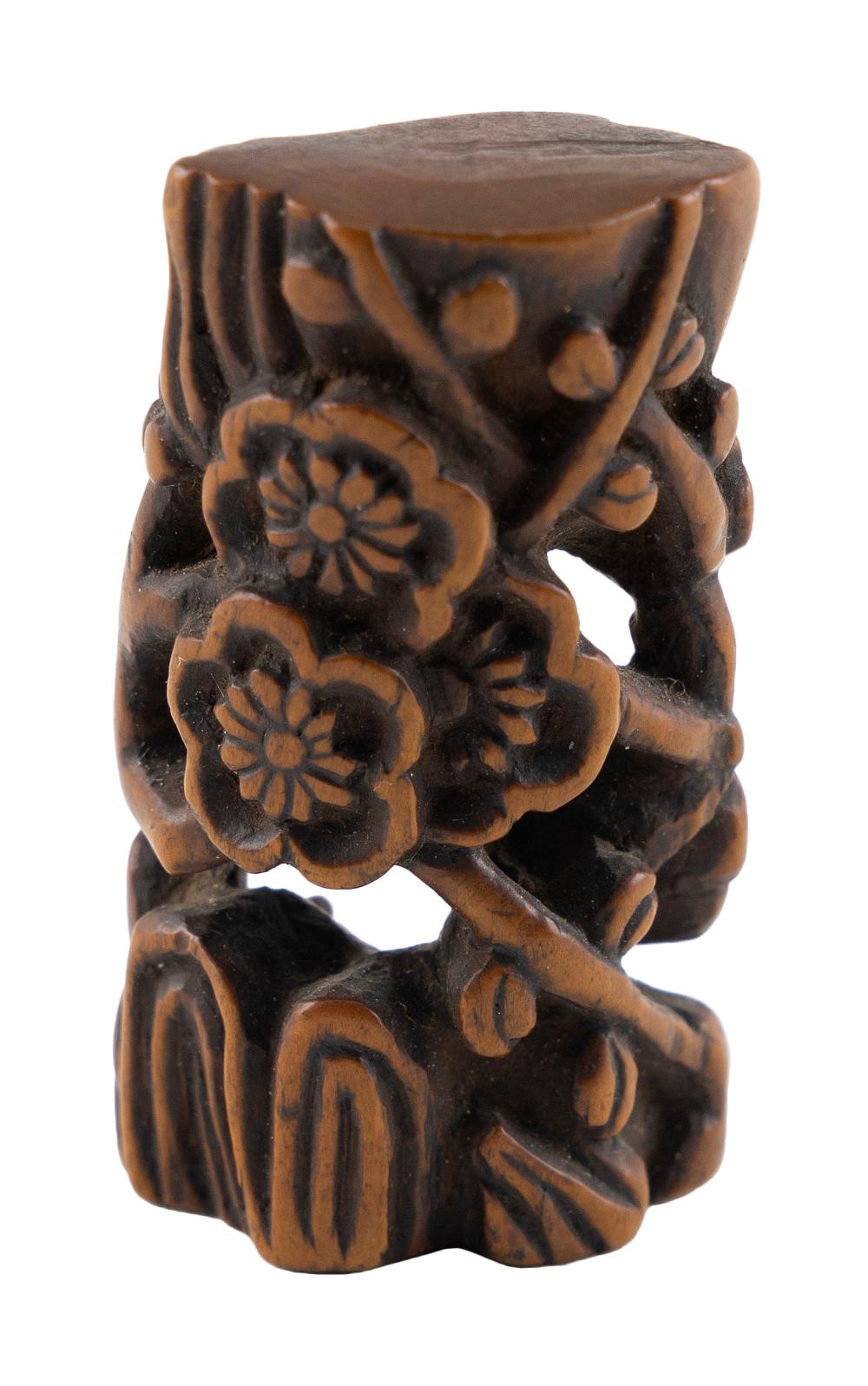 JAPANESE CARVED WOOD NETSUKE LATE