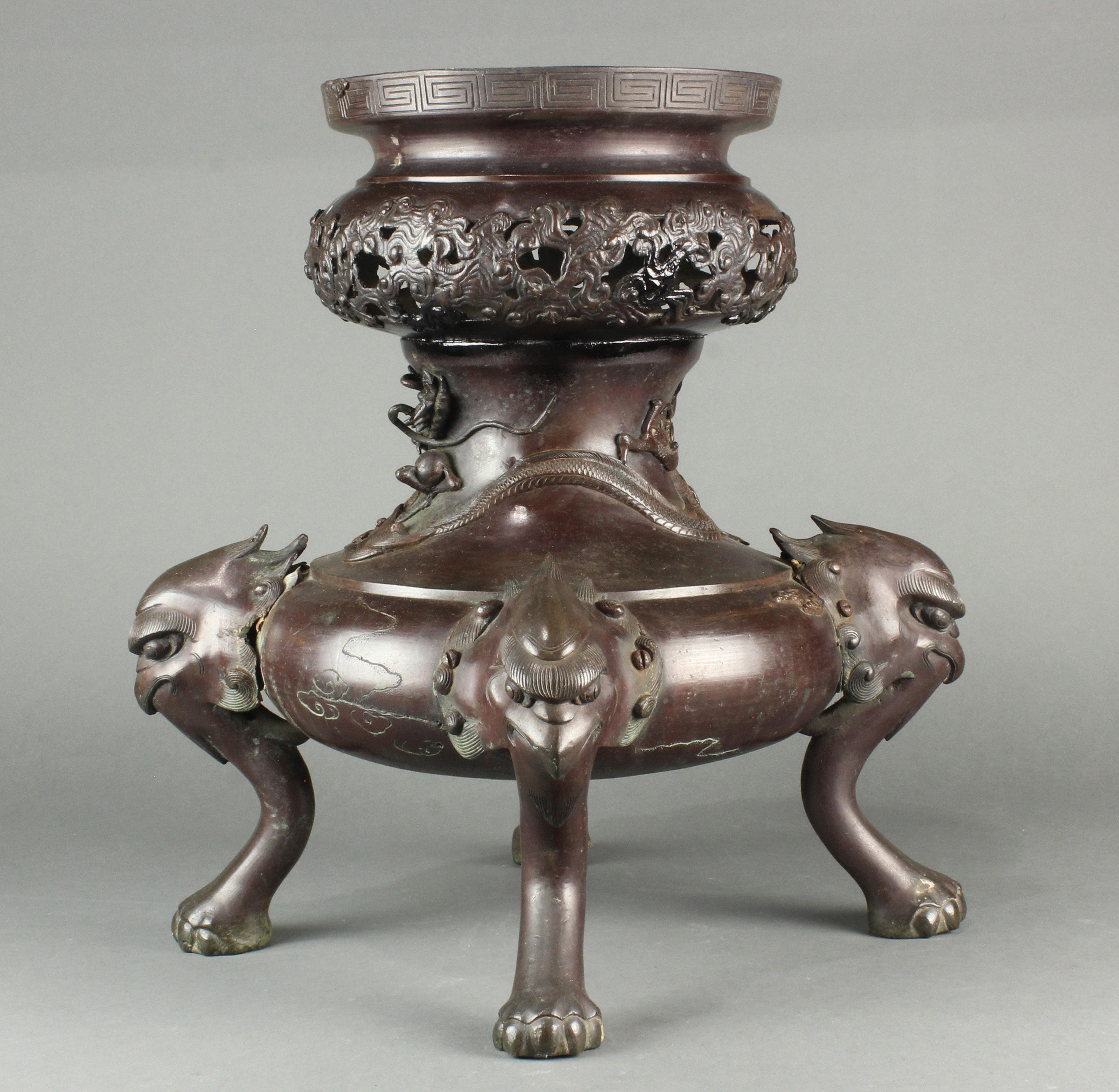 JAPANESE CAST BRONZE STAND FOR A