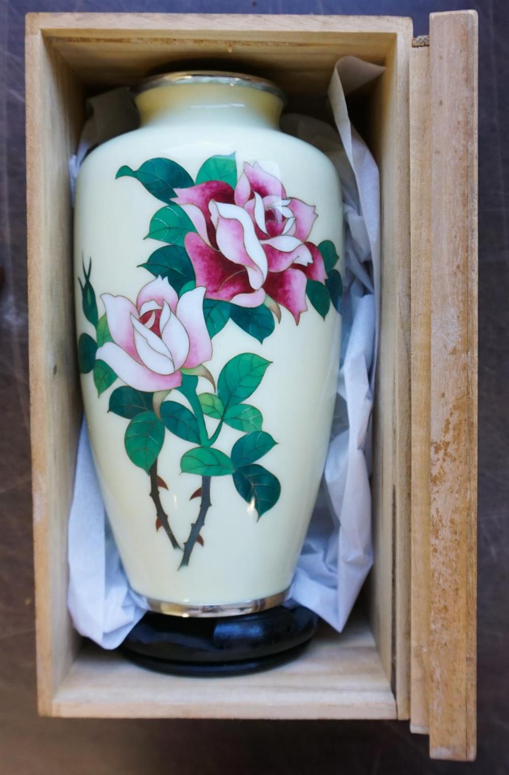 JAPANESE CLOISONNE ENAMEL VASE WITH
