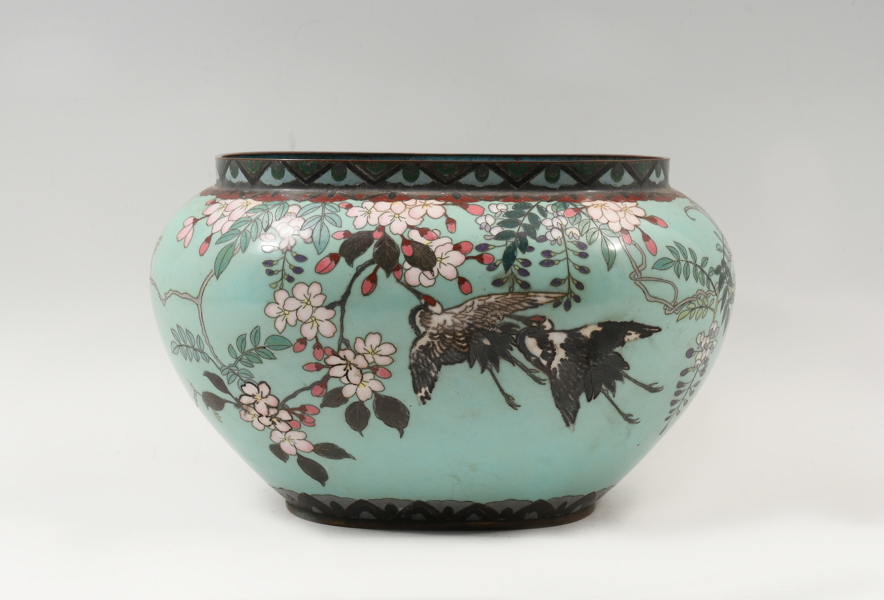 JAPANESE CLOISONNE JARDINERE:
