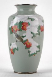 JAPANESE CLOISONNE VASE SNOW A