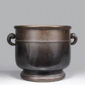Japanese cylindrical form bron