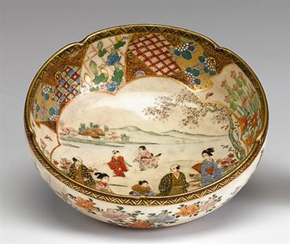 Japanese earthenware satsuma bowl