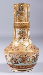JAPANESE EARTHENWARE VASE, MEI