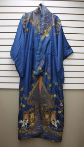 JAPANESE EMBROIDERED SILK ROBE