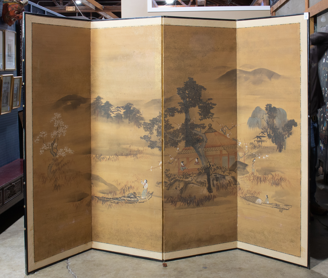 JAPANESE FOUR-PANEL FOLDING