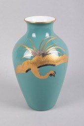 JAPANESE FUKUGAWA VASE, MID-20