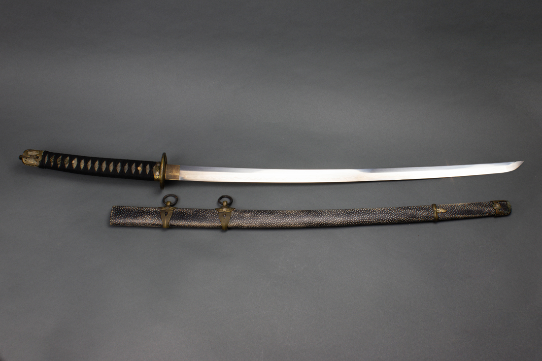 JAPANESE GUNTO KATANA MILITARY