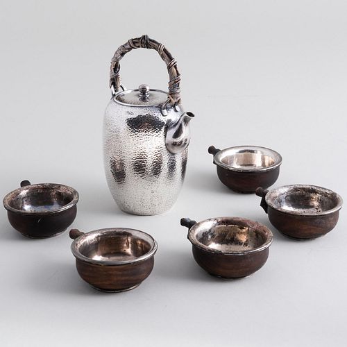 JAPANESE HAMMERED SILVER SAKE EWER,
