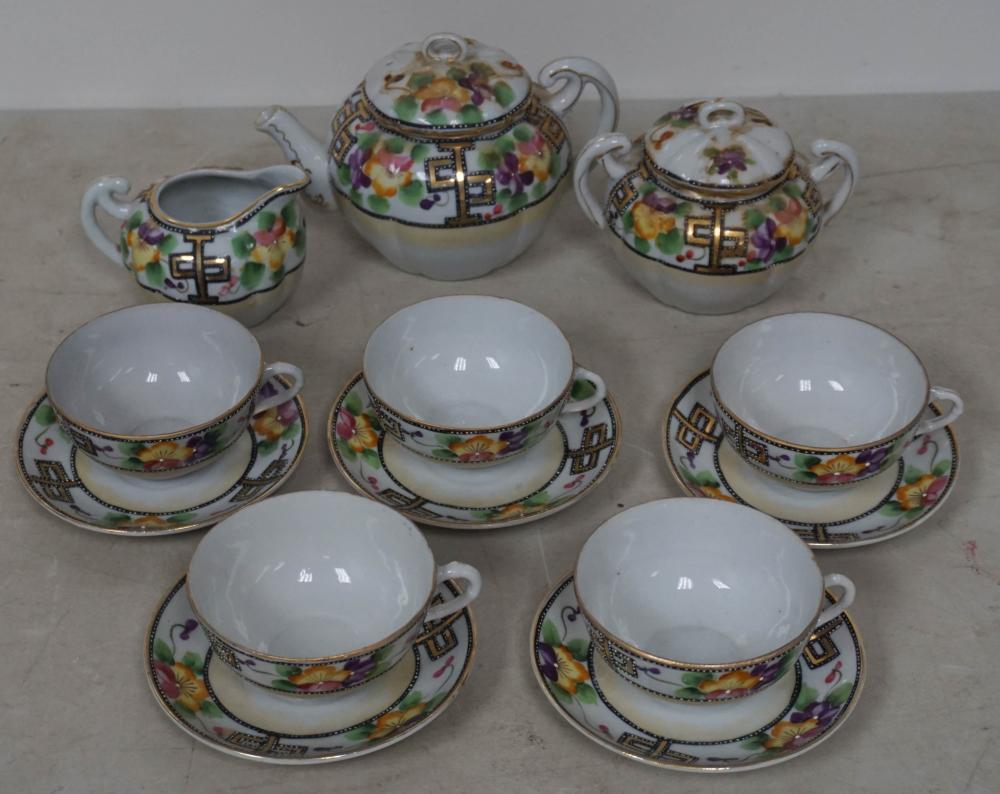 JAPANESE HAND PAINTED PORCELAIN
