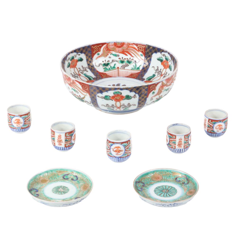 JAPANESE IMARI 8PC. CENTER BOWL,