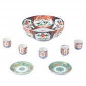 JAPANESE IMARI 8PC. CENTER BOW
