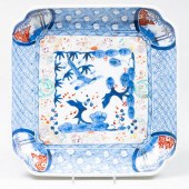 JAPANESE IMARI BLUE AND RED PO