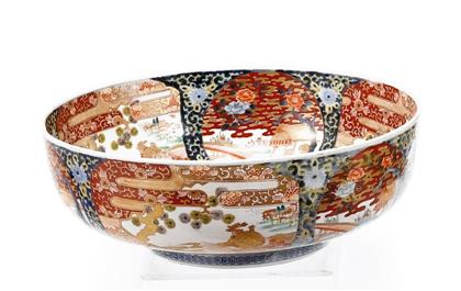 Japanese imari bowl    19/20th