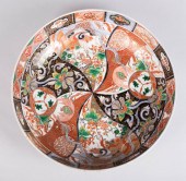 JAPANESE IMARI LARGE PUNCH BOW