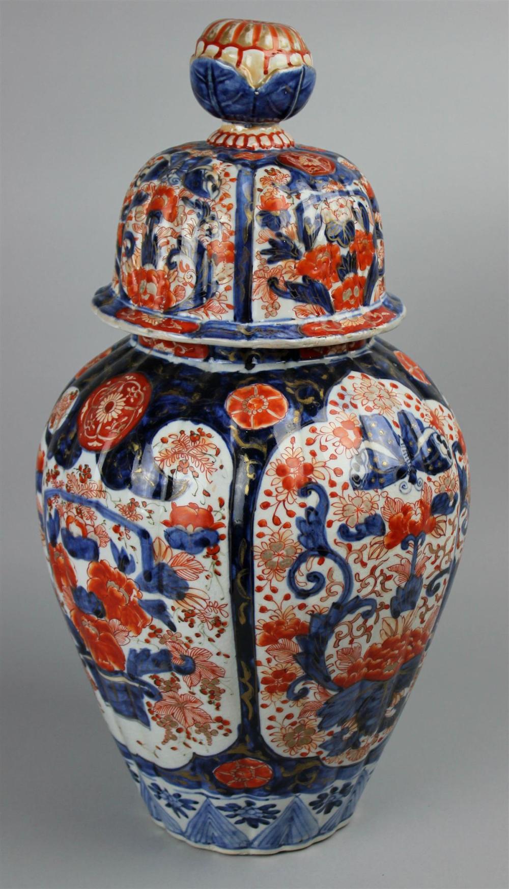 JAPANESE IMARI LOBED JAR AND COVER,