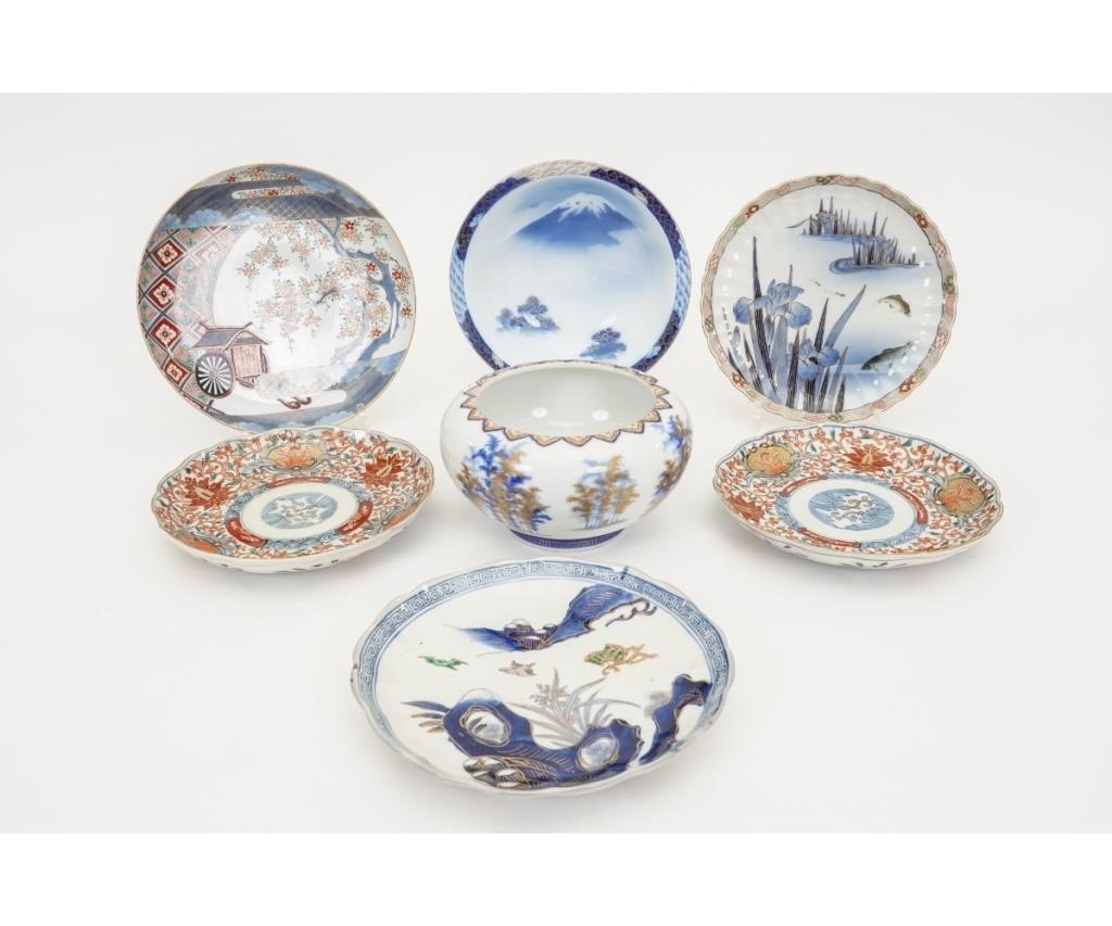 Japanese Imari plates, Fukagawa