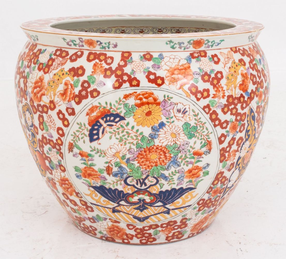 JAPANESE IMARI STYLE TREE POT