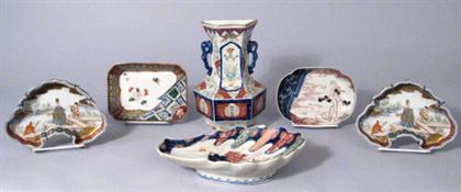 Japanese imari wall sconce and five
