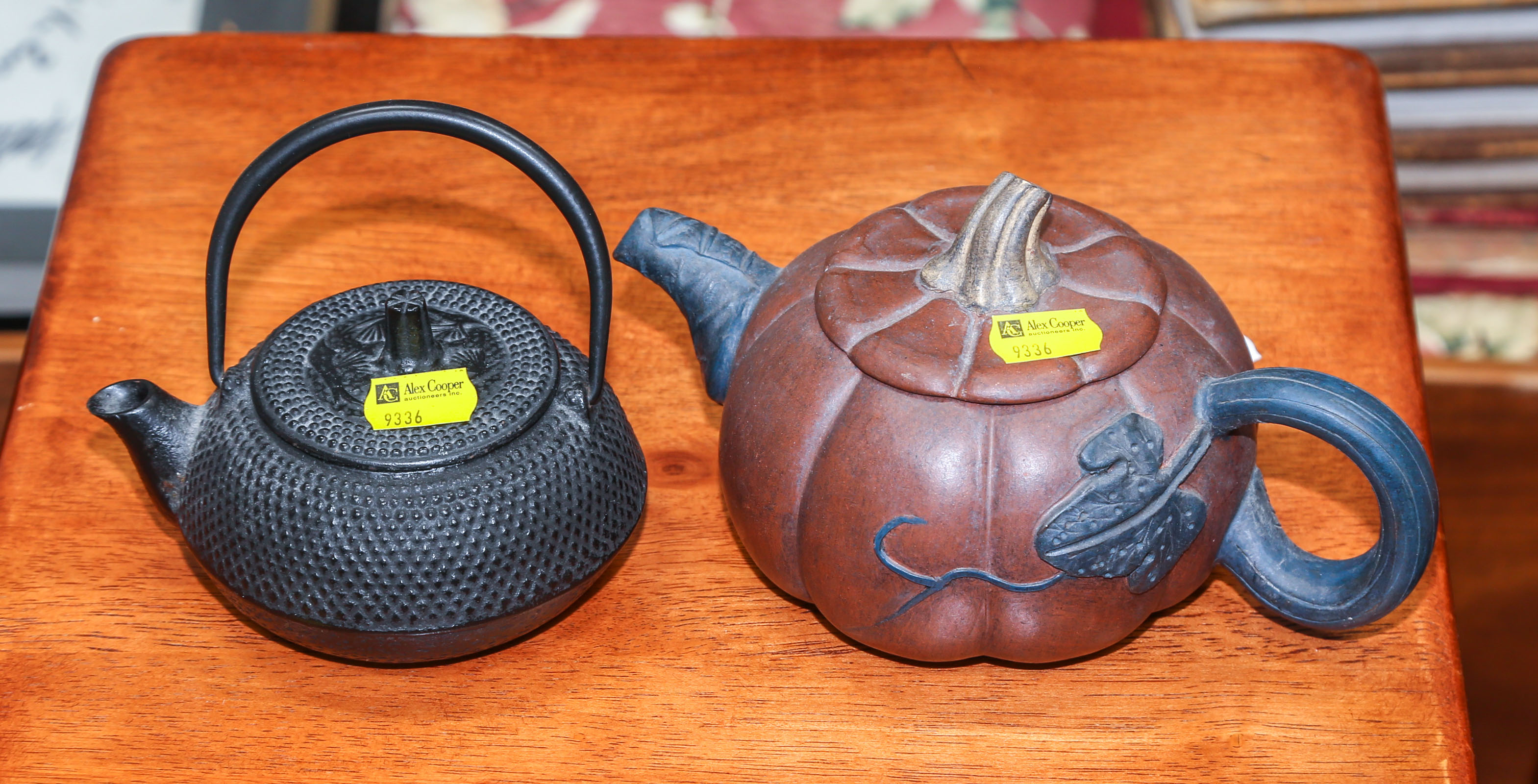 JAPANESE IRON SAKE POT & CHINESE