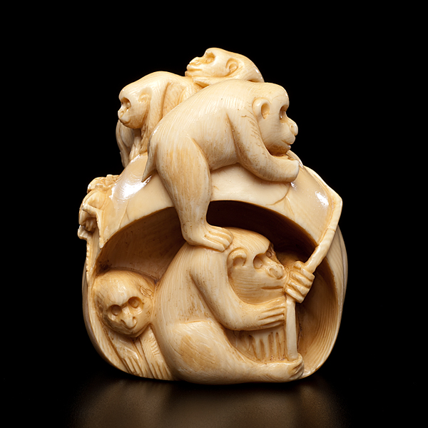 Japanese Ivory Monkey Netsuke