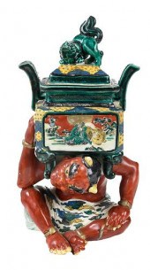 JAPANESE KUTANI ENAMELED CERAM