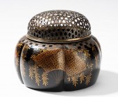 JAPANESE LACQUER CENSERJapanes