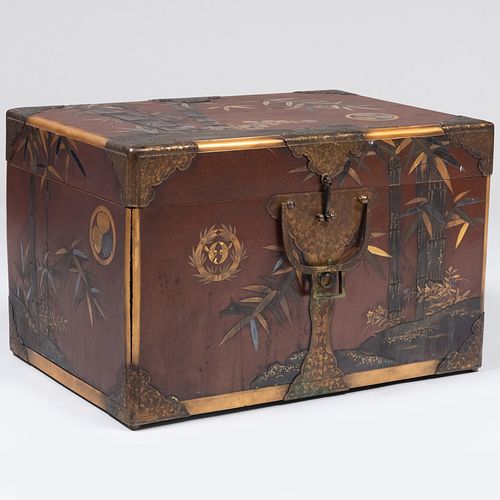 JAPANESE LACQUER, ENGRAVED METAL