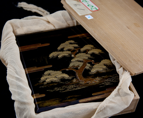 JAPANESE LACQUER SUZURIBAKO