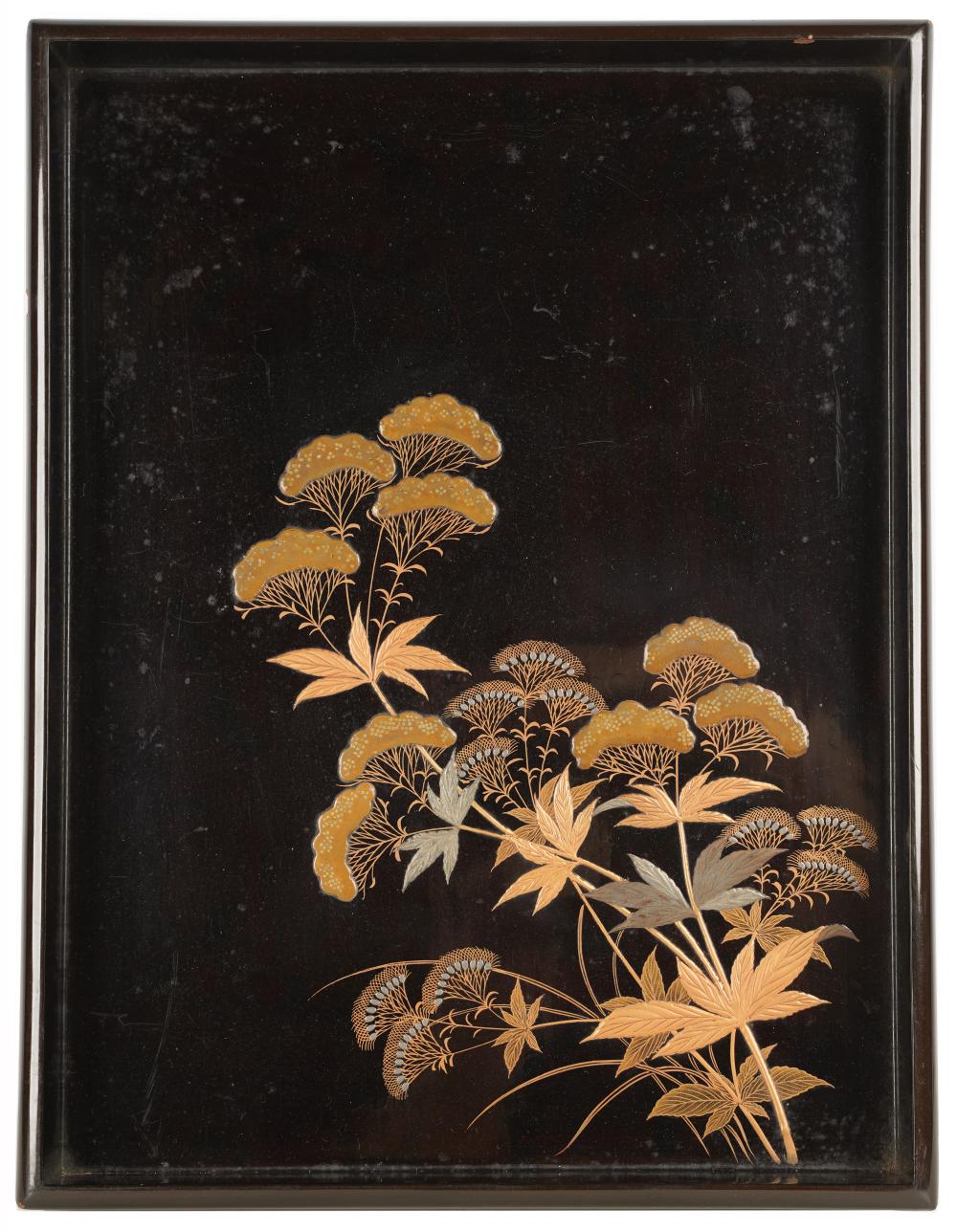 JAPANESE LACQUERED TRAYdecorated to