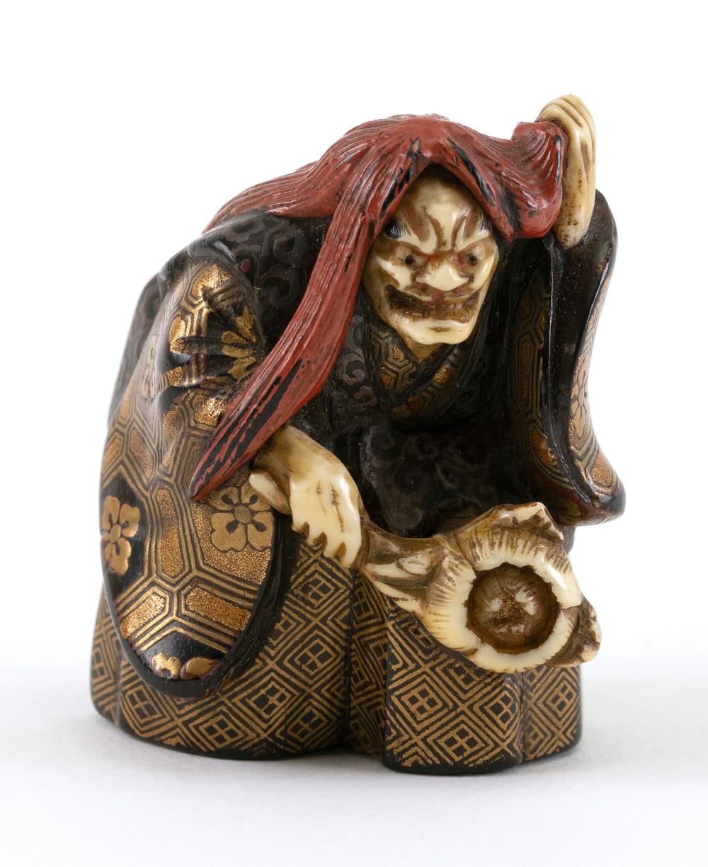 JAPANESE LACQUERED WOOD NETSUKE