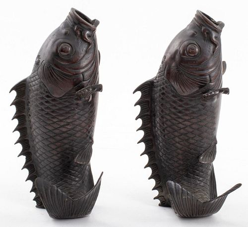 JAPANESE MEIJI BRONZE CARP FORM