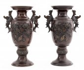 JAPANESE MEIJI BRONZE VASES, P