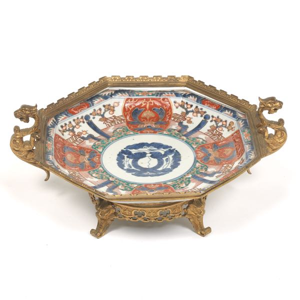 JAPANESE MEIJI IMARI PORCELAIN