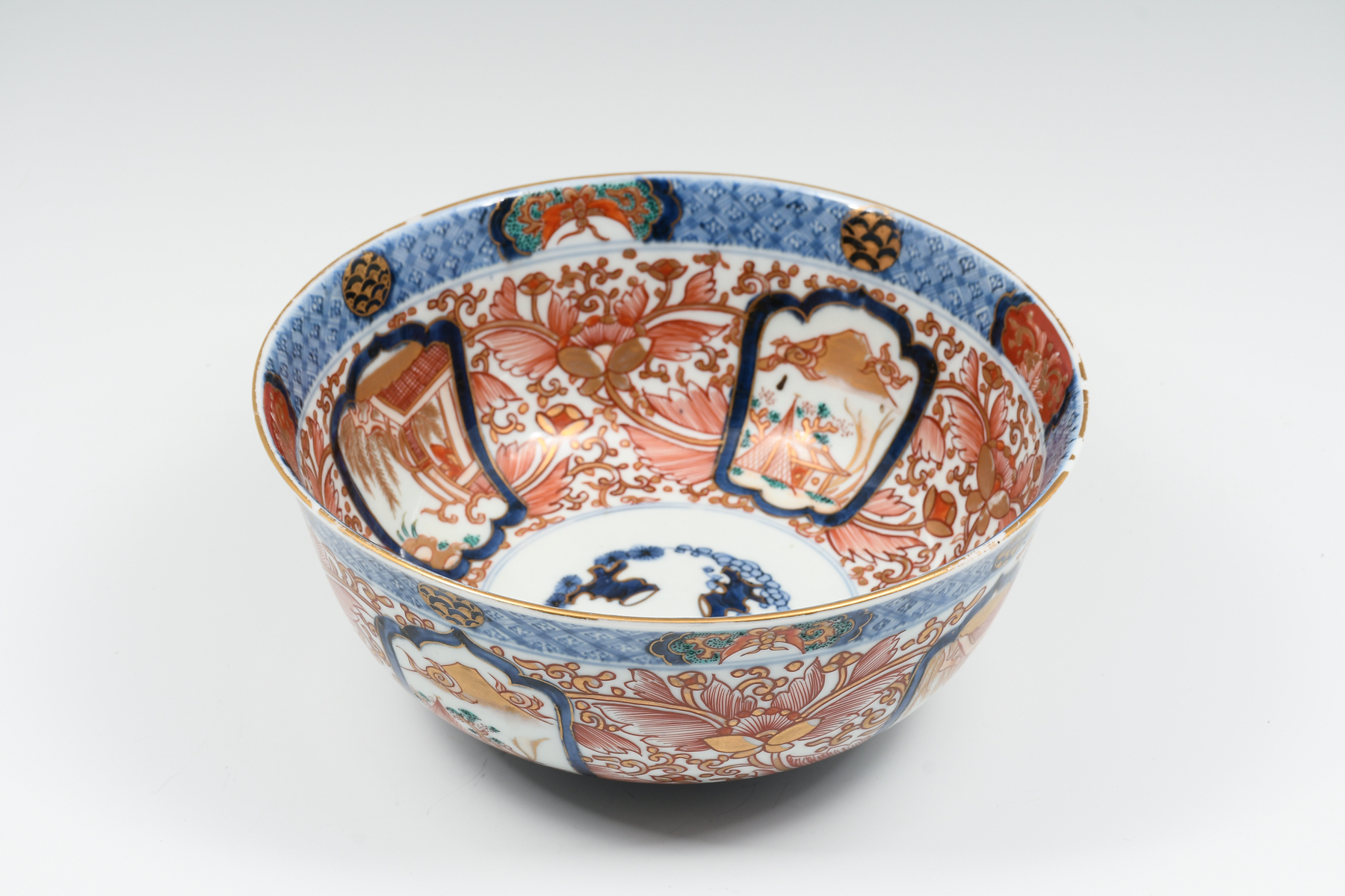 JAPANESE MEIJI PERIOD PORCELAIN